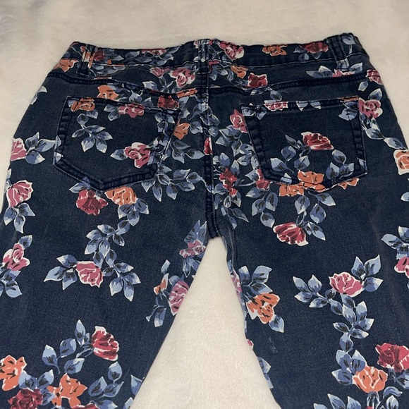 Pants - Picture 5 of 5